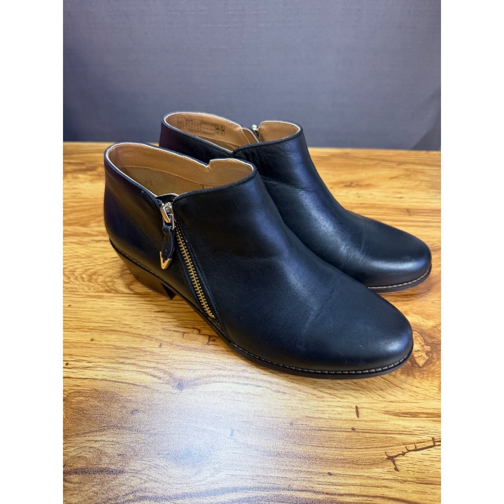Vionic Women's Black Jolene Boots Sz 9